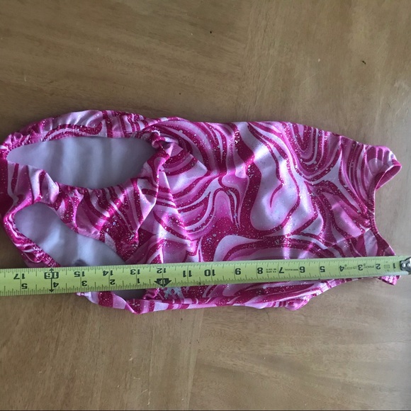 Snowflake Designs Child Medium Leotard Raspberry - Picture 5 of 6